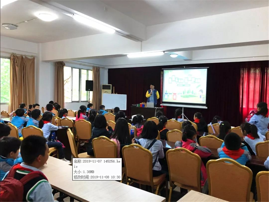 龙湖花园巴蜀小学图片