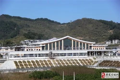 【组图】黔张常铁路来凤站最新建设进展