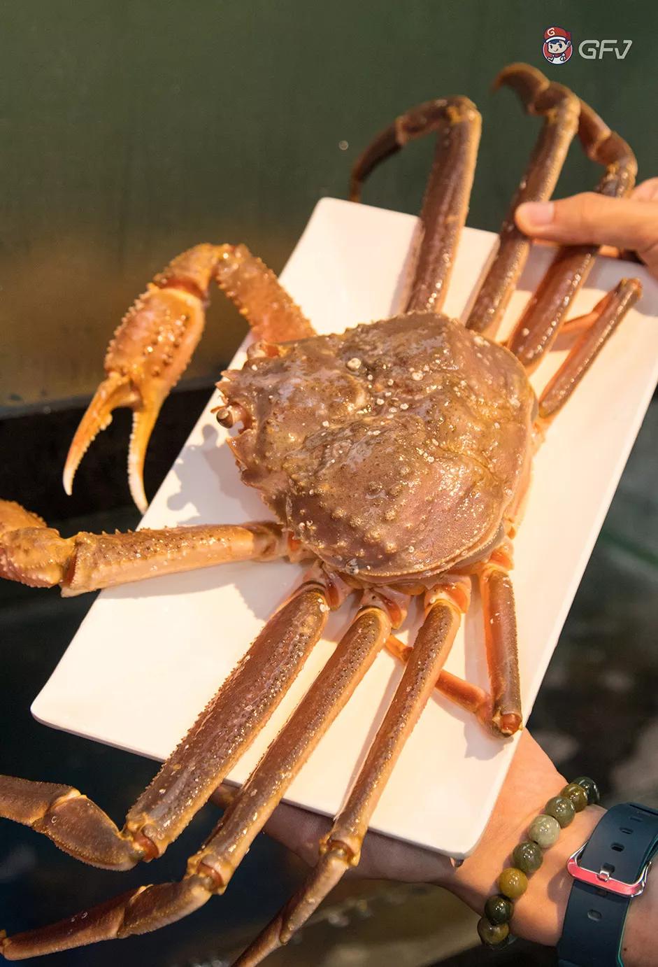 自己动的烧烤店隐藏菜单居然是②只北海道名蟹