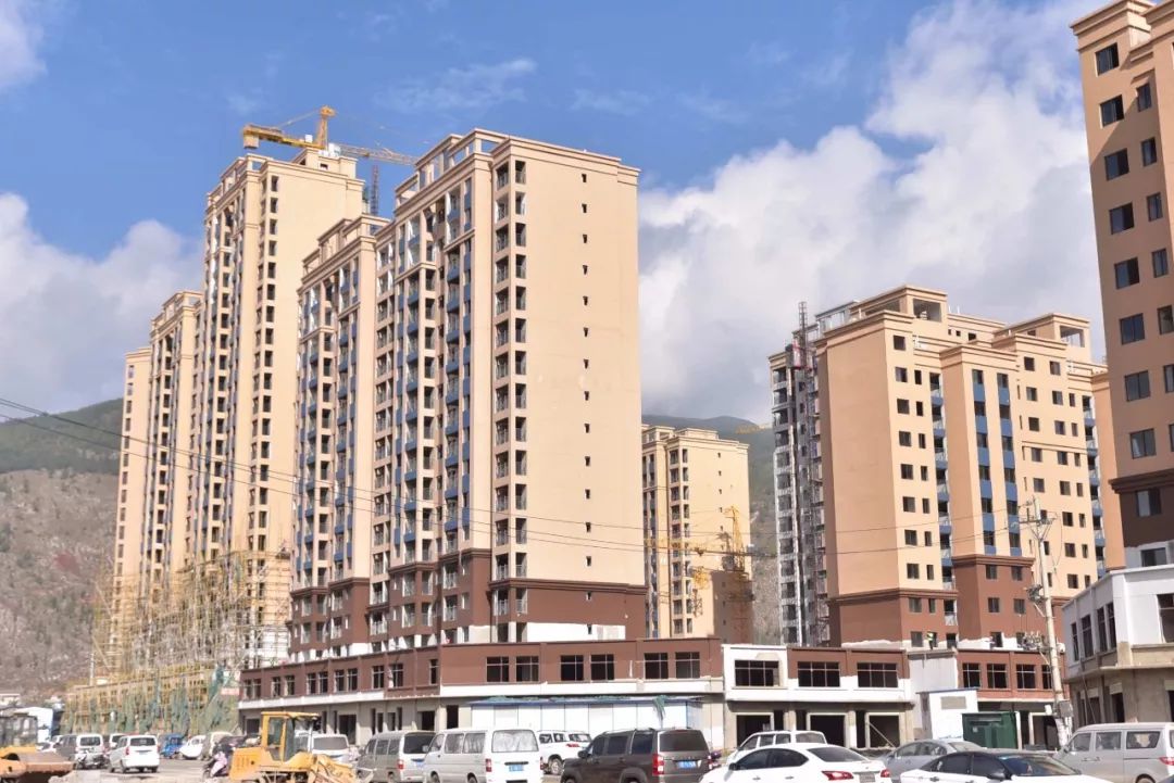 扶贫开发展风采 美丽新城迎未来新城建成后,会泽县城面积将达30万平方