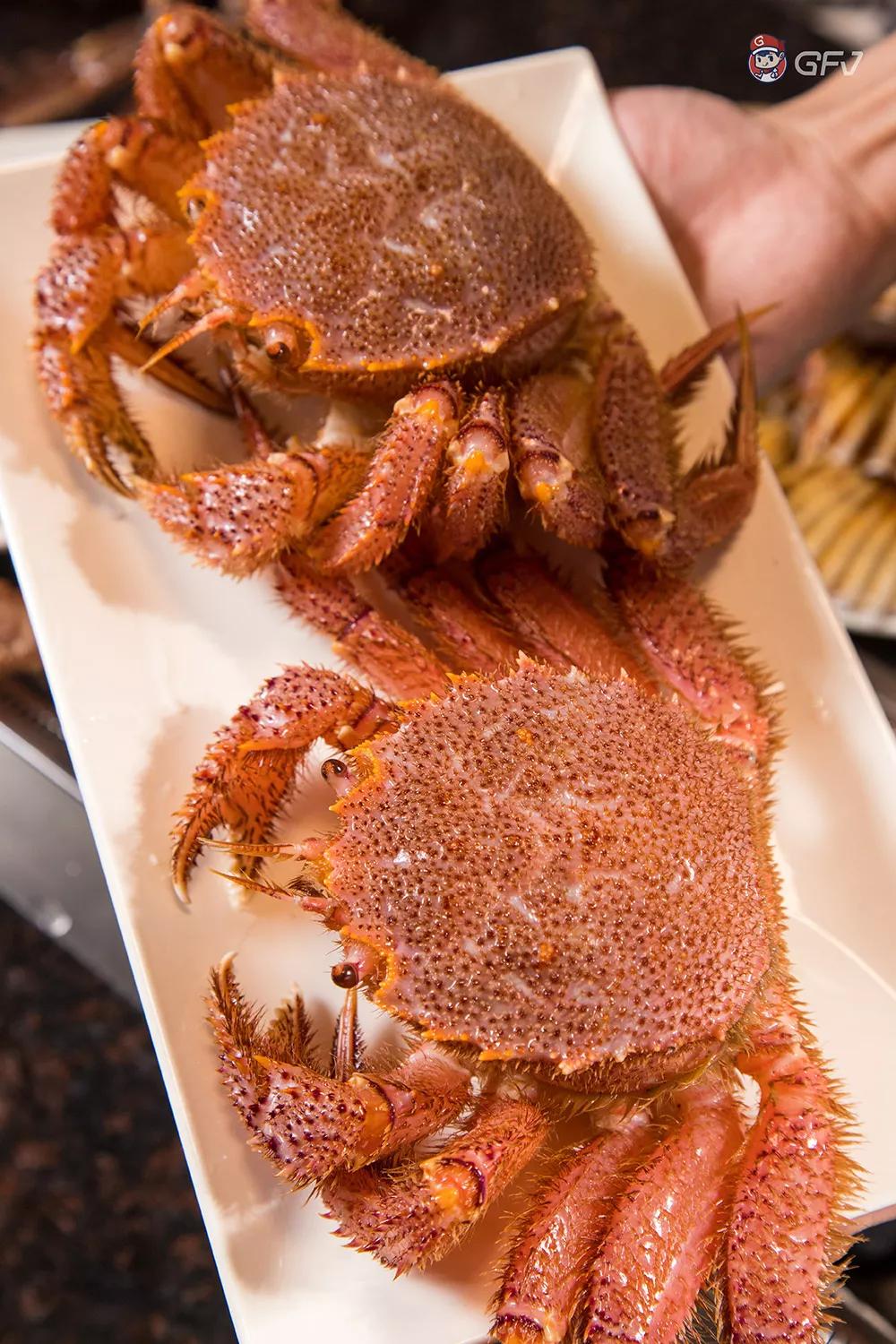 自己动的烧烤店隐藏菜单居然是②只北海道名蟹