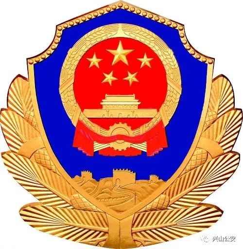 对于人民警察依法作出的行政处罚,应给予尊重和理解,这是公民守法的