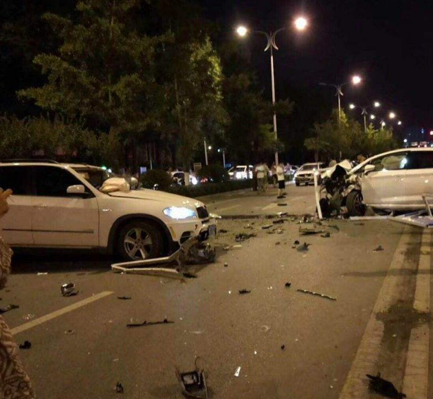 宝马撞坏自行车,就想花800私了?自行车车主:你车卖了也不够赔