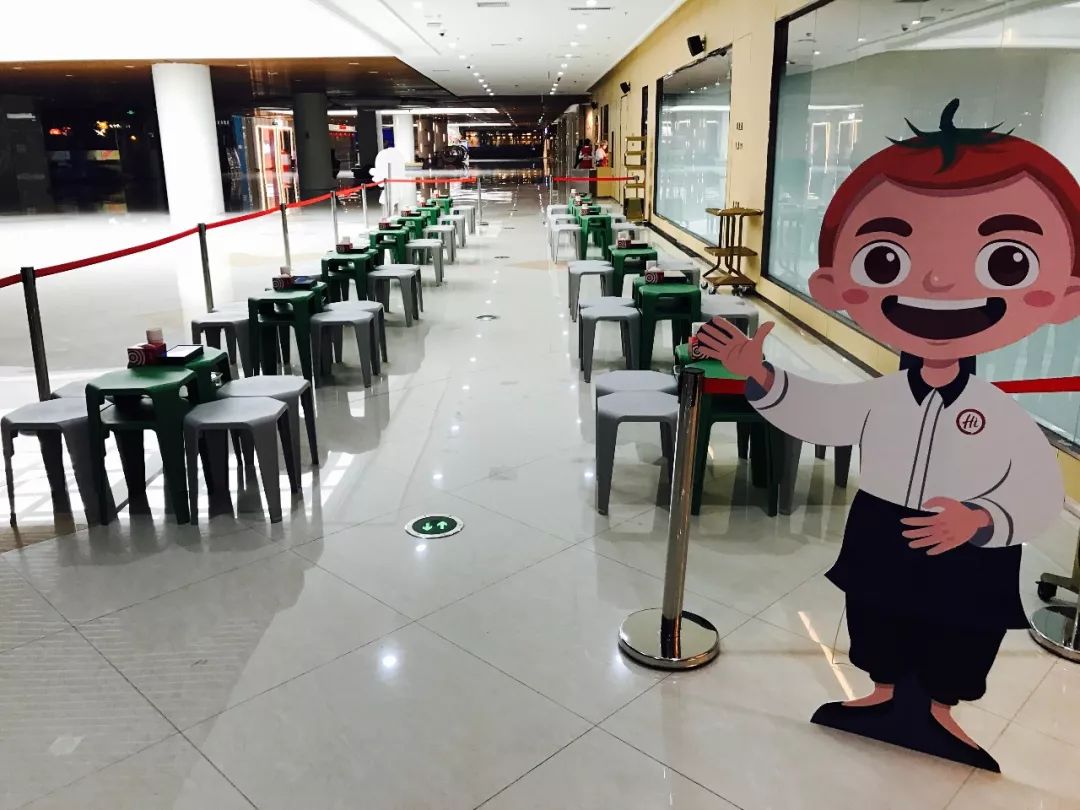 倒计时最后一天今天海底捞正式开业吃我明天劫匪超市抢我