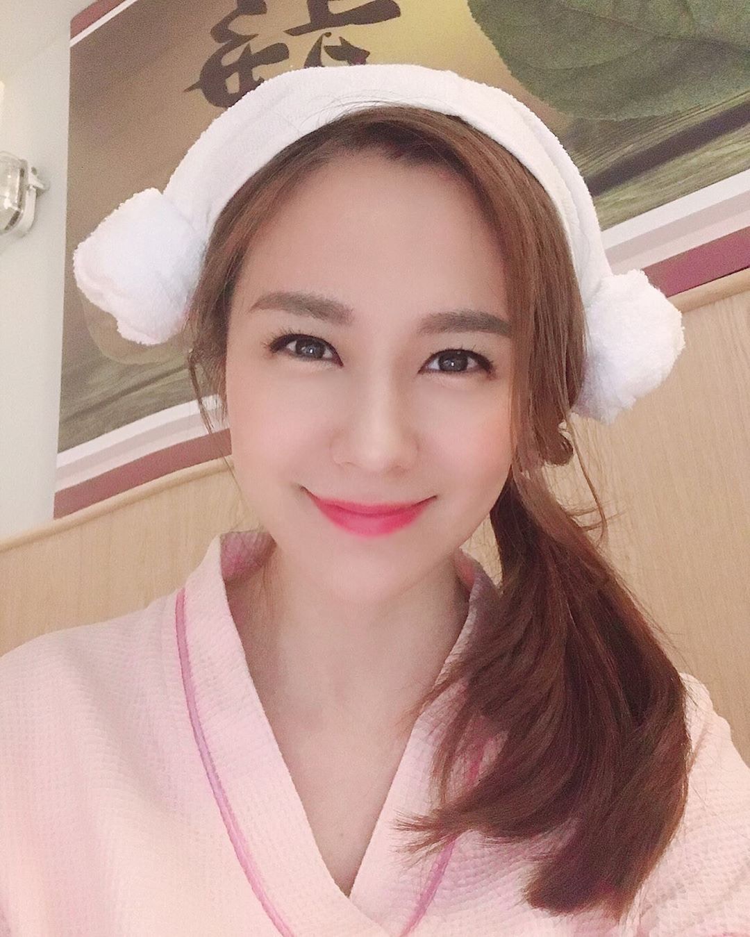 《开心速递》anita激罕水著曝光网民︰同角色差好远