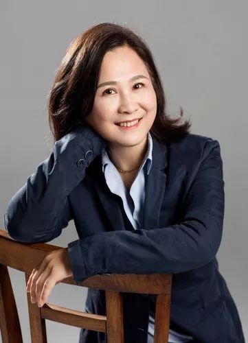 肖霞杰出演播艺术家宋丹平杰出演播艺术家张文星杰出演