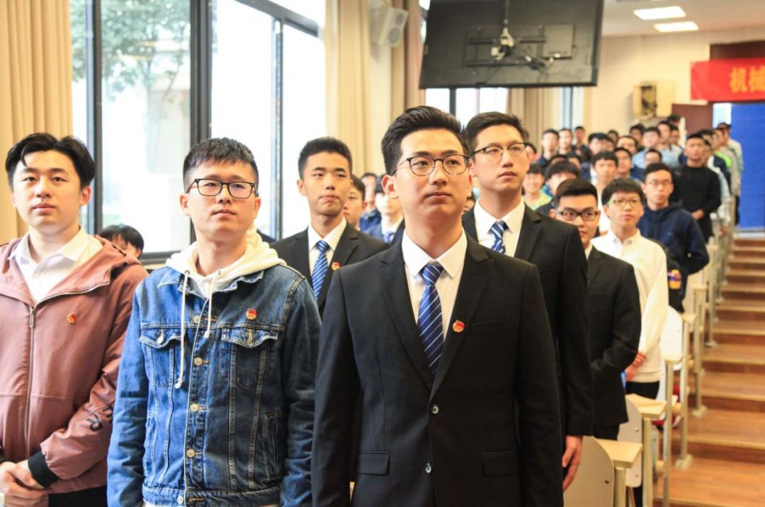 重庆大学机械工程学院20192020学年度炬心学生干部交流会隆重举行