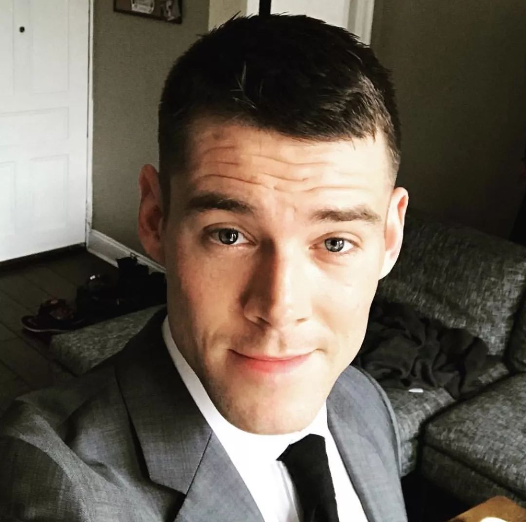 超感八人组中的演员brianjsmith正式出柜