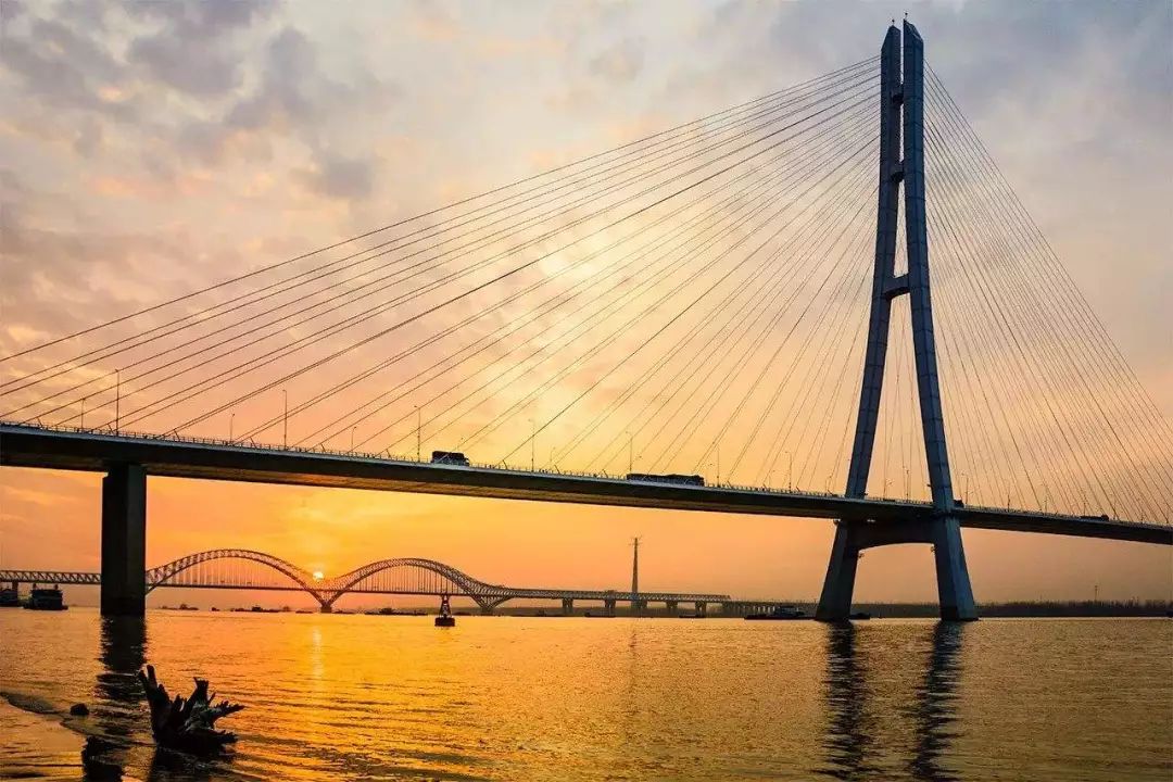 南京长江二桥未来将免费过江