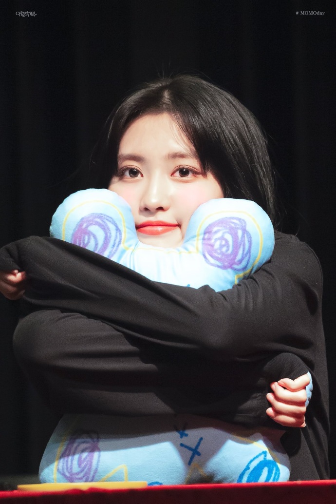 momo平井桃1109生日粗卡