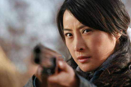 随后她加入了著名的中央特科.