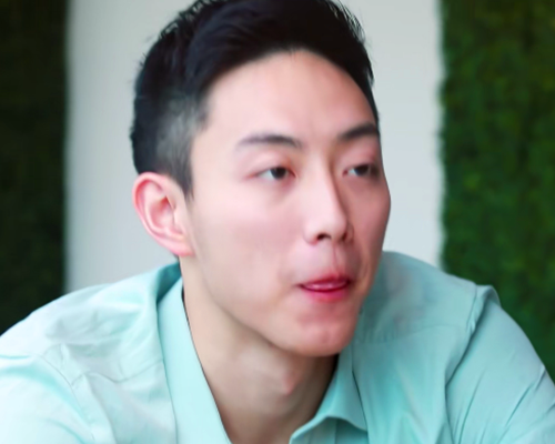 我们恋爱吧普天同庆陈强跟默默又要约会了赶紧牵手吧