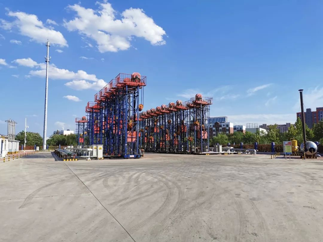 倾情发布 | 微电影《内外有别》_采油