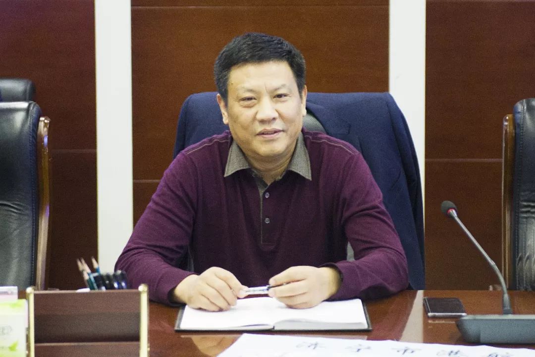 调研组首先听取了张广宇就物流项目建设,运营情况,项目优势等相关情况