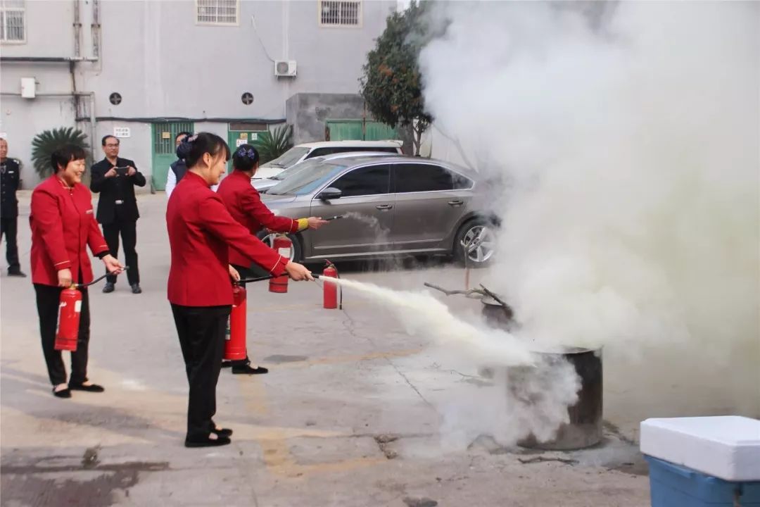 隔离法灭火图片图片