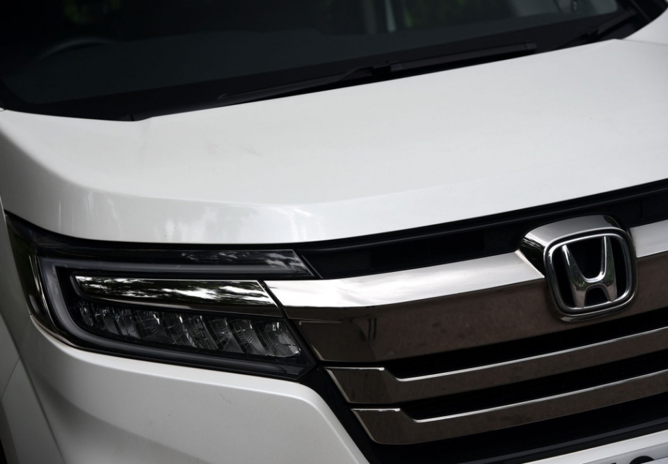 本田step wgn这款车就是本田所推出的一款家用型mpv,定位和宝骏730