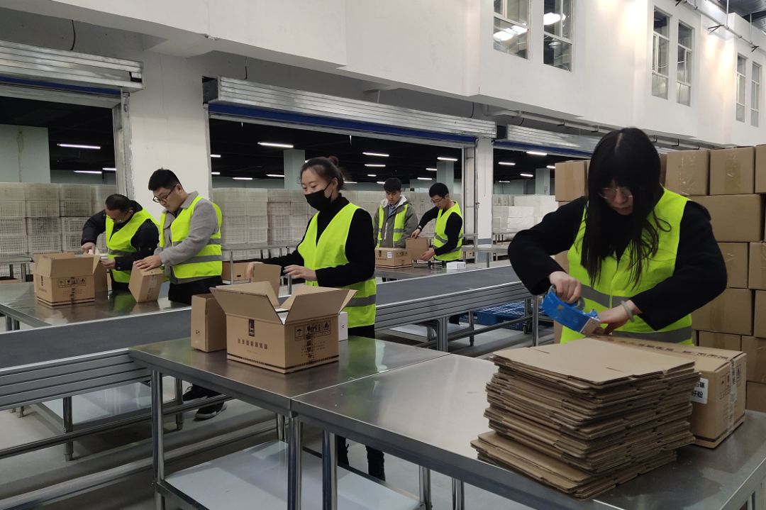 "王苏毓说,活动主要分为4大板块,其中采购人员,负责关注"天赋河套"