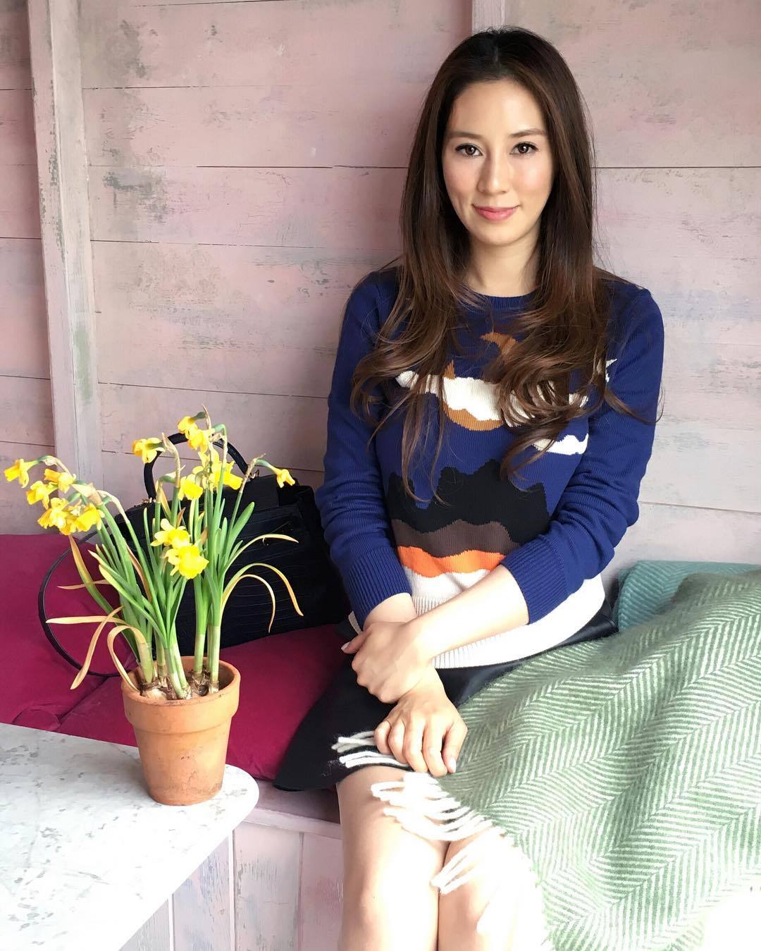 徐子淇费尽心思获千亿后,没想到其地位,还不如身家几十亿的千金