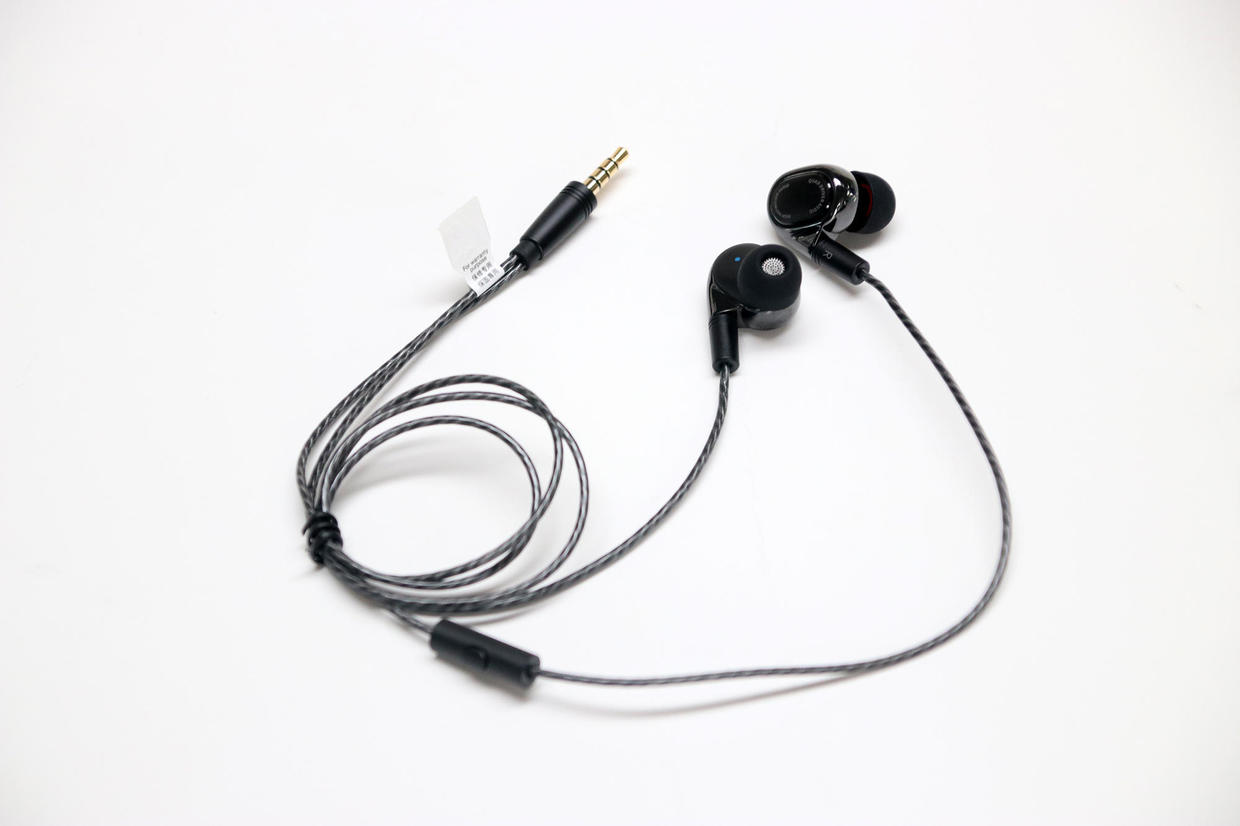 799元发烧级音质小米圈铁四单元耳机试听值了