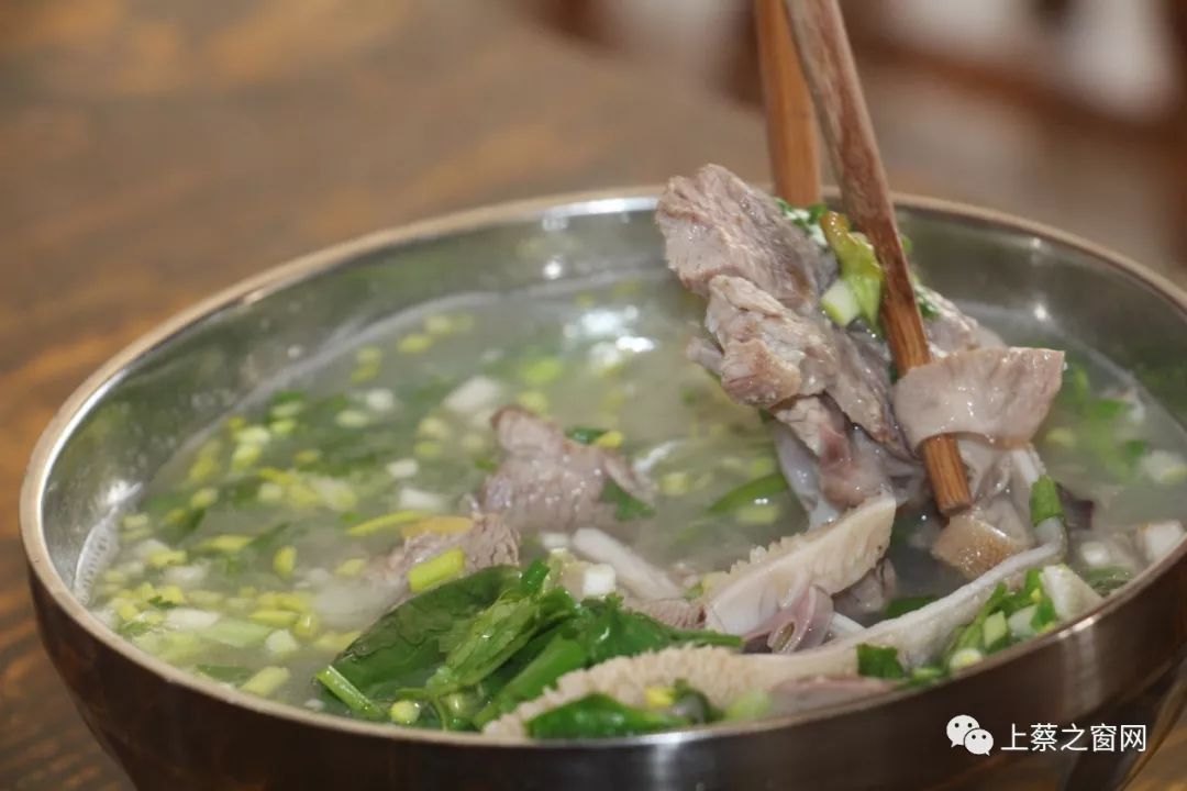 "走,喝羊肉汤去",上蔡这家羊肉店为啥这么火爆!