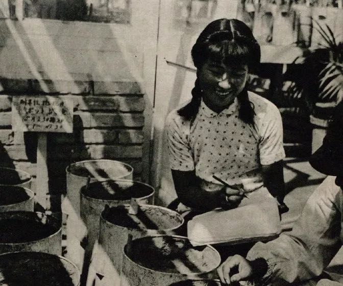 老照片场1930年代的中国女人柔软的干净的天空一样的