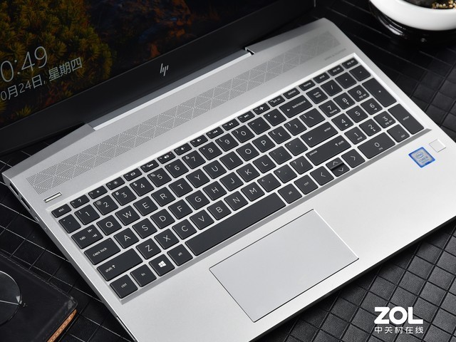 释放工作站级的强大实力惠普战99商务本评测