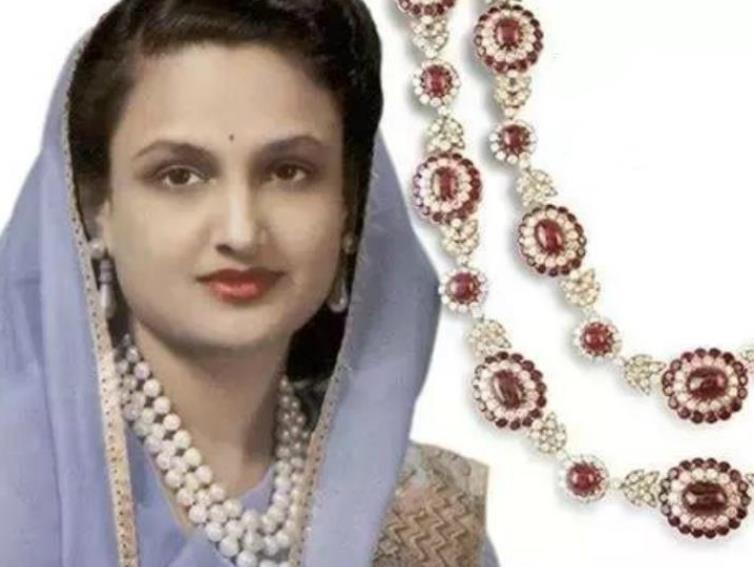 原创她是印度最受宠王妃带着8子嫁入王室拆掉丈夫王冠做项链