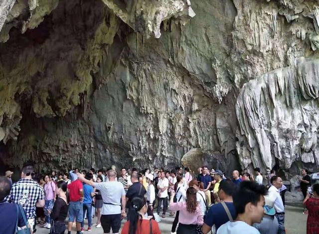 平果通天地下河景区图片