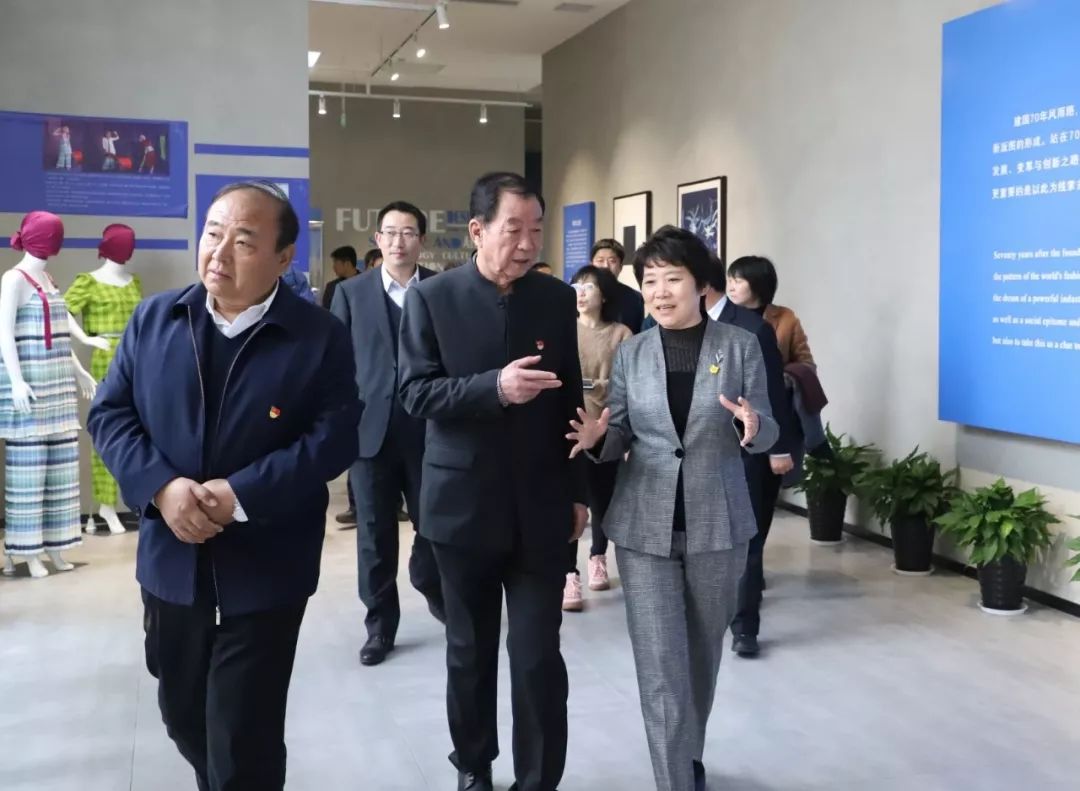 新城动态河北省长许勤副省长夏延军同日先后到明珠国际服装生态新城