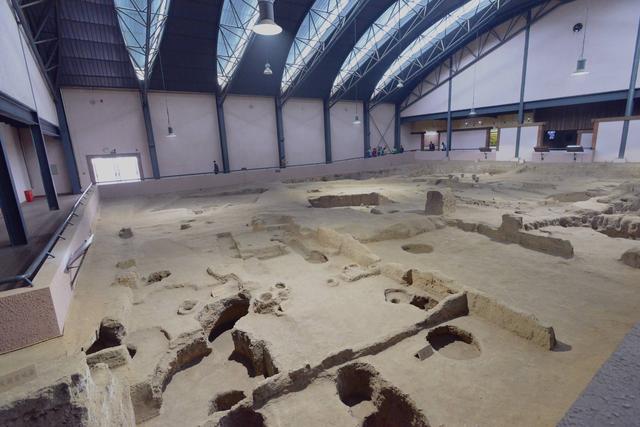 原创姜寨出土6700年前黄铜片为何国内考古学家基本不提原因有三个