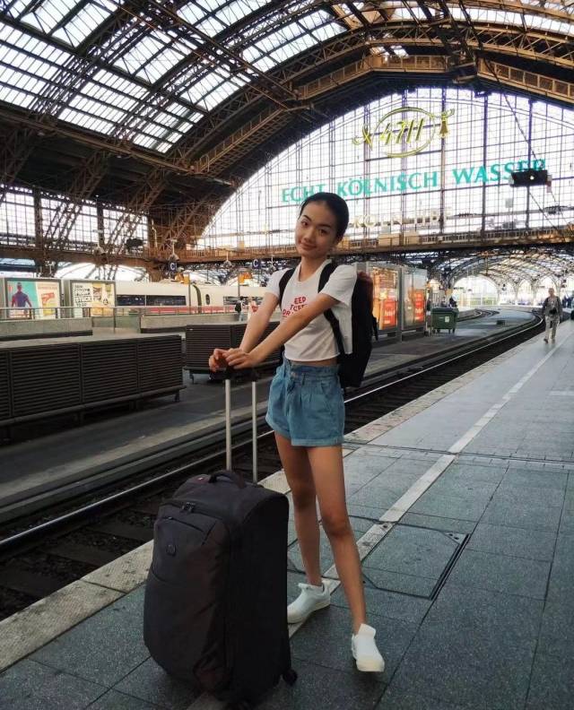 专访德国街头怒怼乱港分子的深圳姑娘_小南