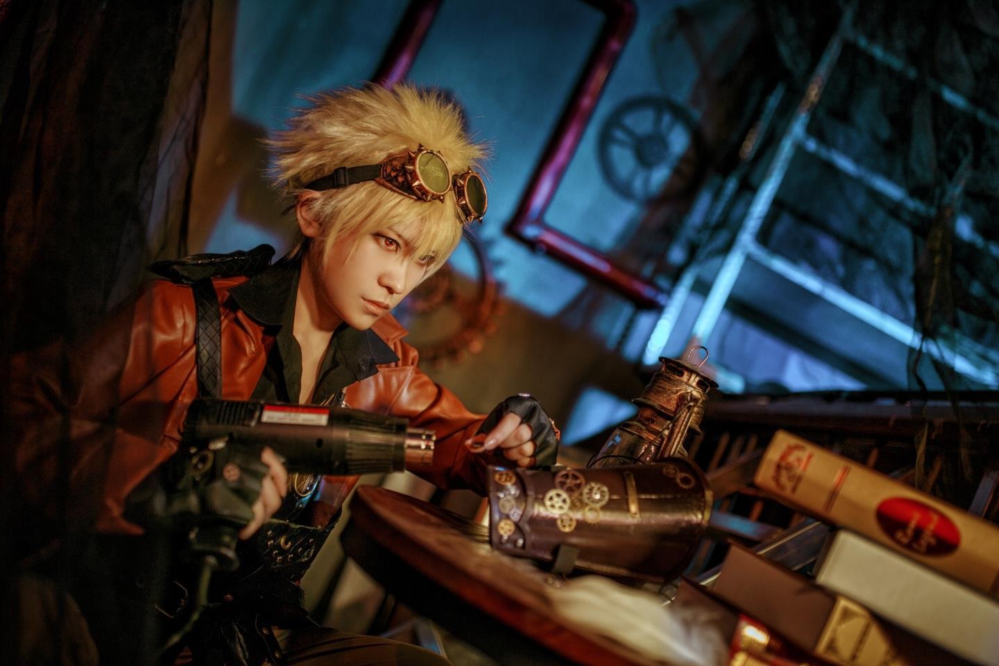 我的英雄学院爆豪胜己cos性格似火的超强英雄