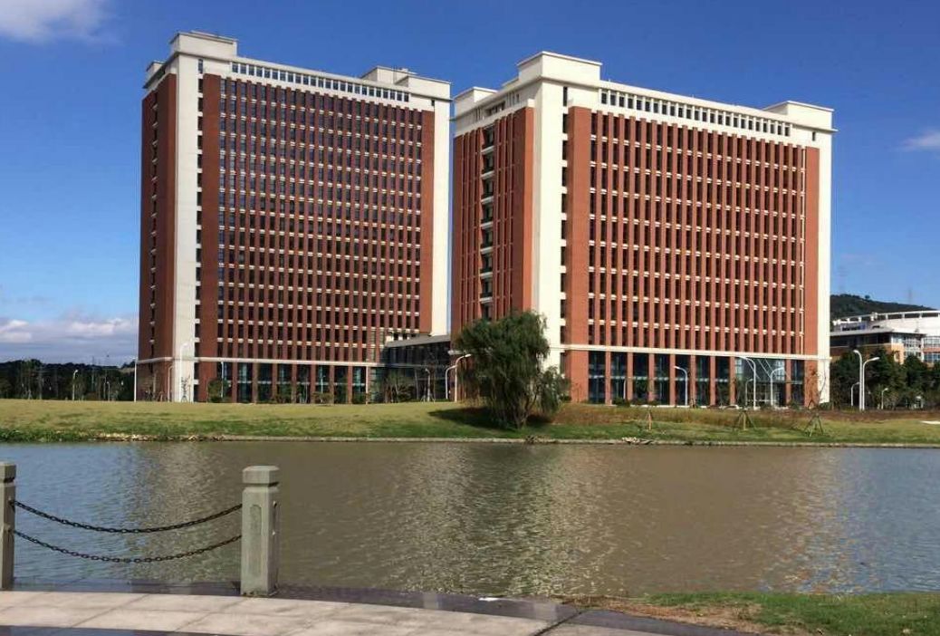 温医大生物医药科研大楼进入运行解难题办实事