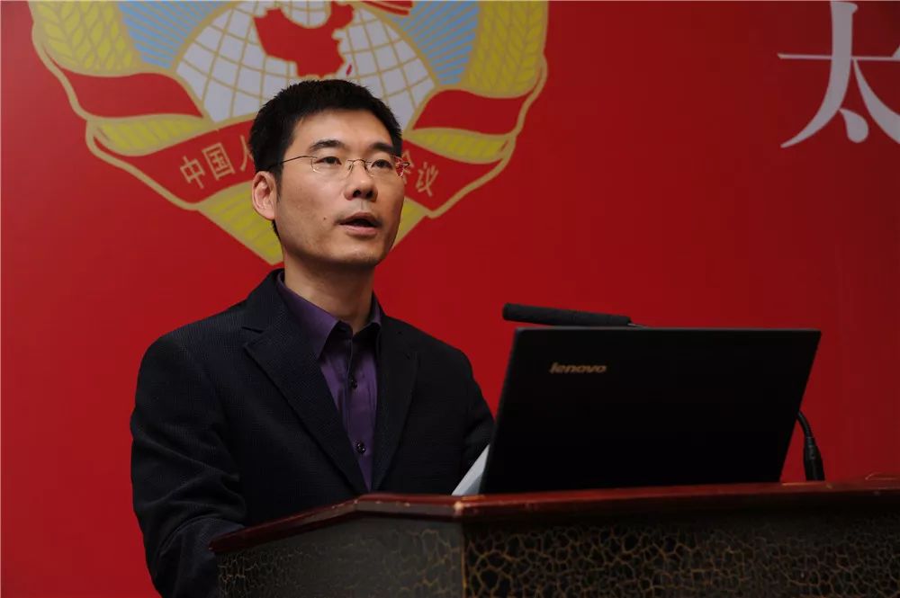 委员风采陆志强用激情和智慧传递公益力量