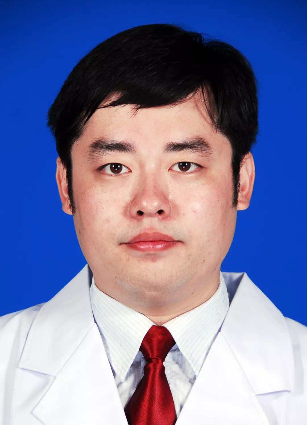 郑亮住院医师,医学博士擅长:心脏介入及高血压病,冠心病,心律失常等心