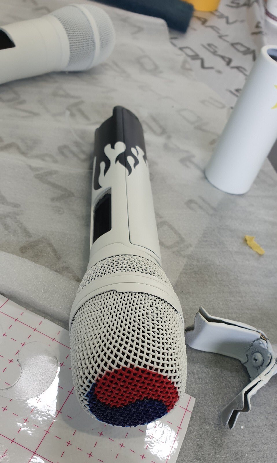 防弹少年团第五次定制手麦公开是爱国的防弹没错了