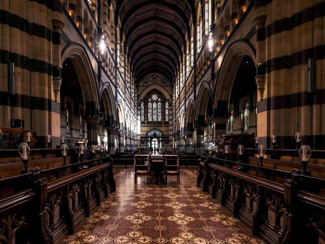 英国教堂内部图片