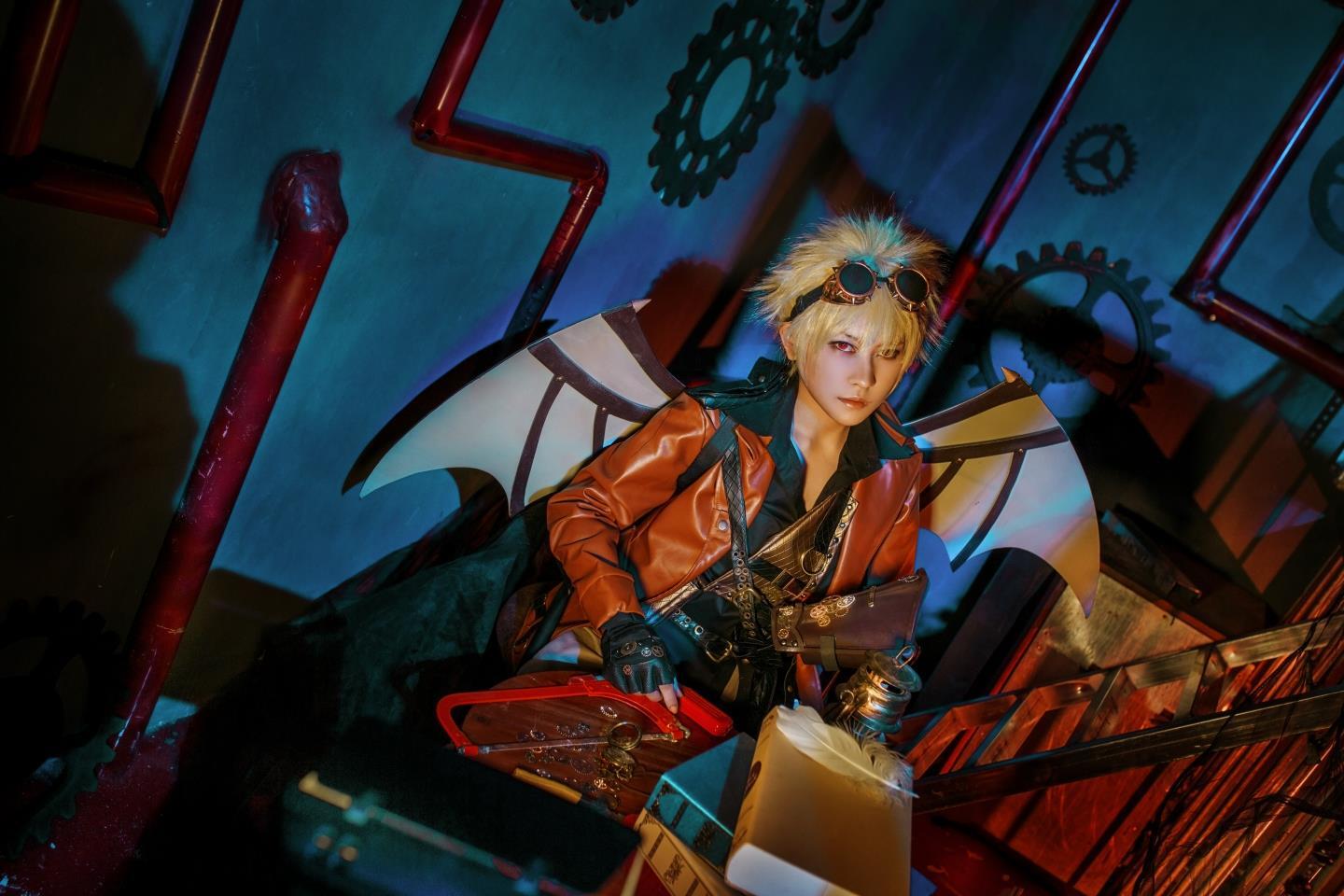 我的英雄学院爆豪胜己cos性格似火的超强英雄