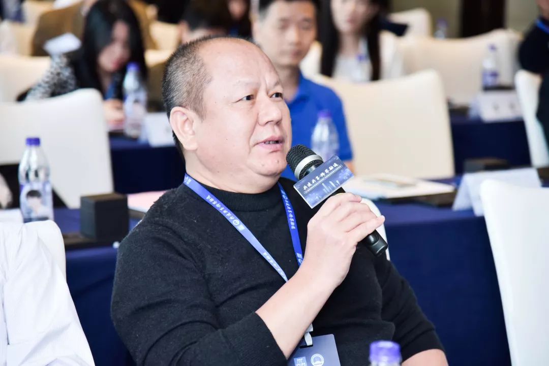 visit项目参观下午,与会嘉宾集体参观和体验了由中建照明有限公司打造