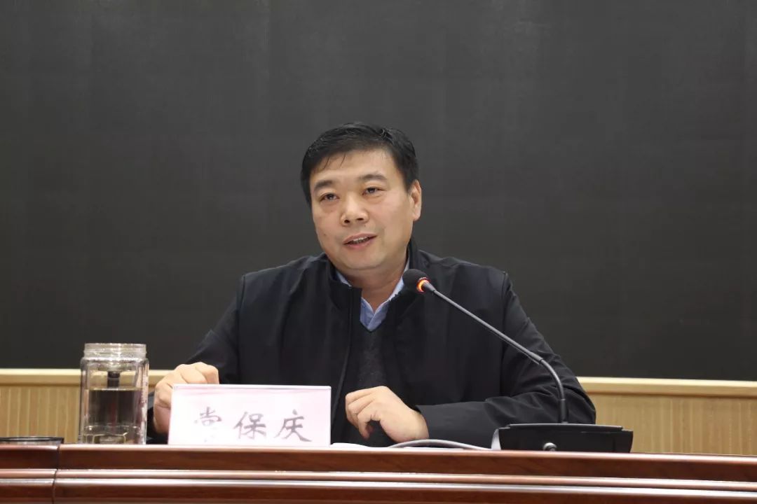 11月9日,辉县市召开重污染天气应急管控工作推进会,辉县市副市长常