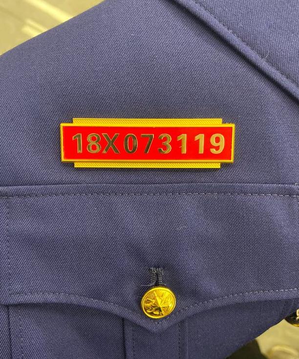 专职消防员胸牌编号图片