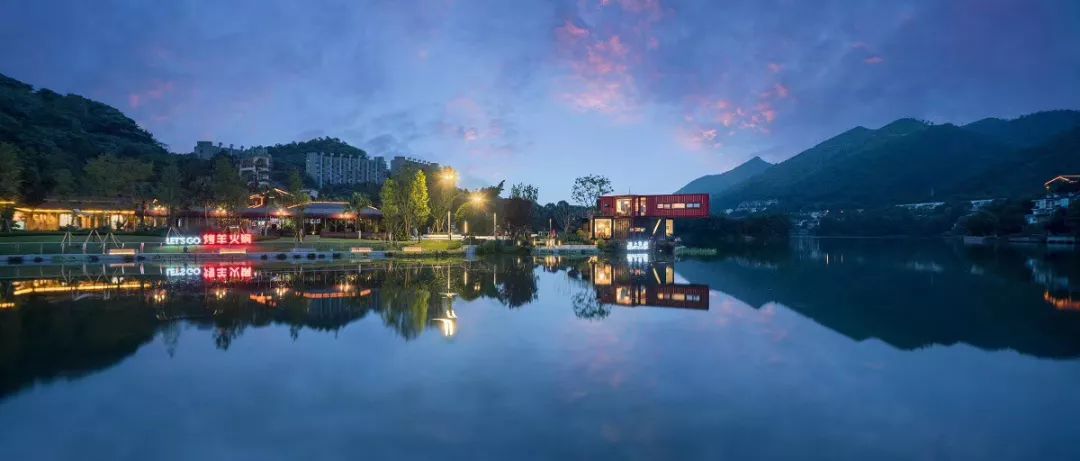 泡温泉吃烤羊2019重庆金凤第二届都市温泉烤羊美食文化节举行