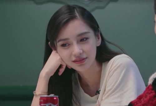 杨颖被自己的敬业感动哭,听完她的经历后,难怪陈道明会发飙!