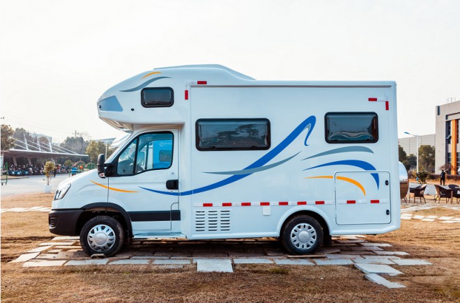 戴德自由风双拓展无拓展c型房车做工精细大空间高配置