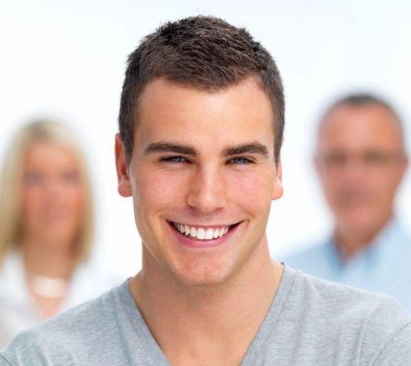 寿命长的男人,脸上往往有4个特点,占一个,也说明身体比较健康_睡眠