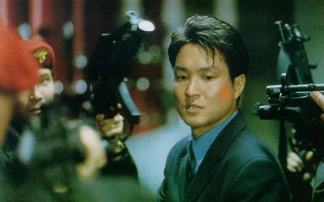 监视者韩石圭徐康俊携手出演烧脑不亚于美剧