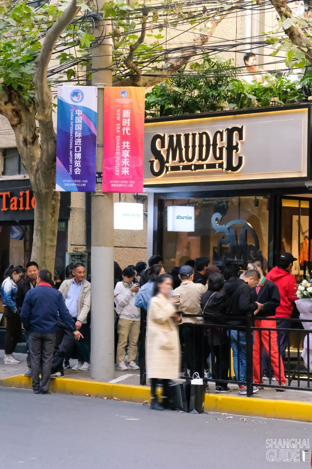 终于林俊杰带着奇迹咖啡来了