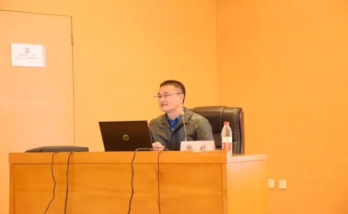 后记| "三个和尚没水喝"等故事背后的经济问题_张钦