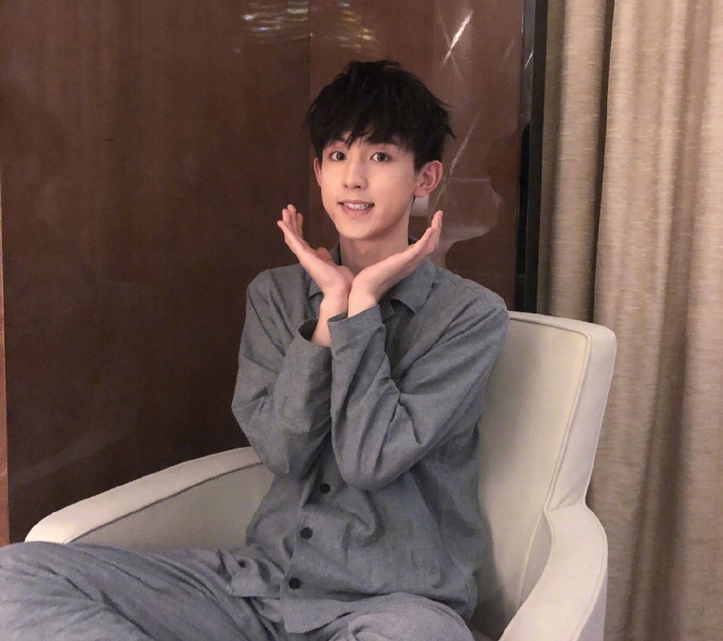 太子妃升职记的杨严曾被传出是gay今携两部新剧归来