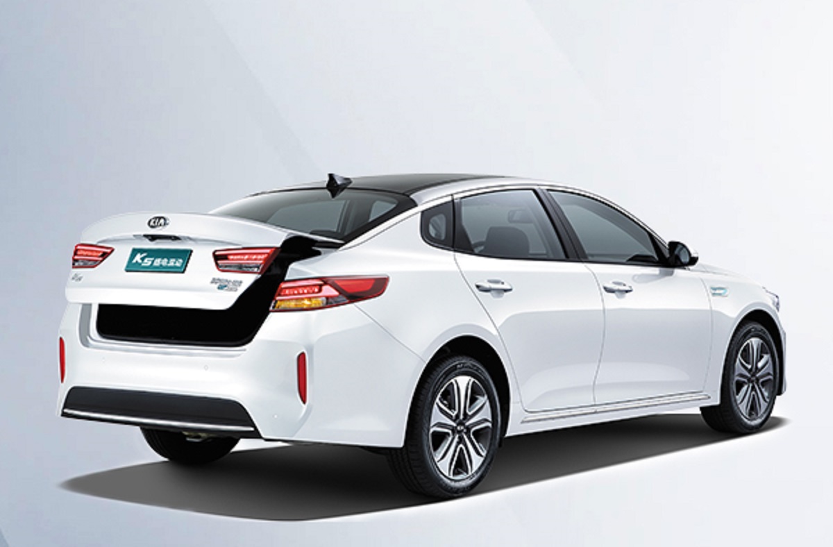 神仙打架日系并非插混独大k5新能源纯电续航75km完胜同级